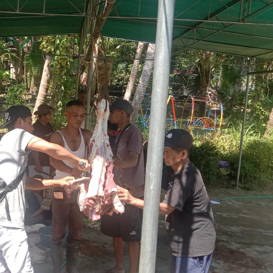 Masjid Al-Muttaqin Klampis Sukses Gelar Rangkaian Kegiatan Kurban