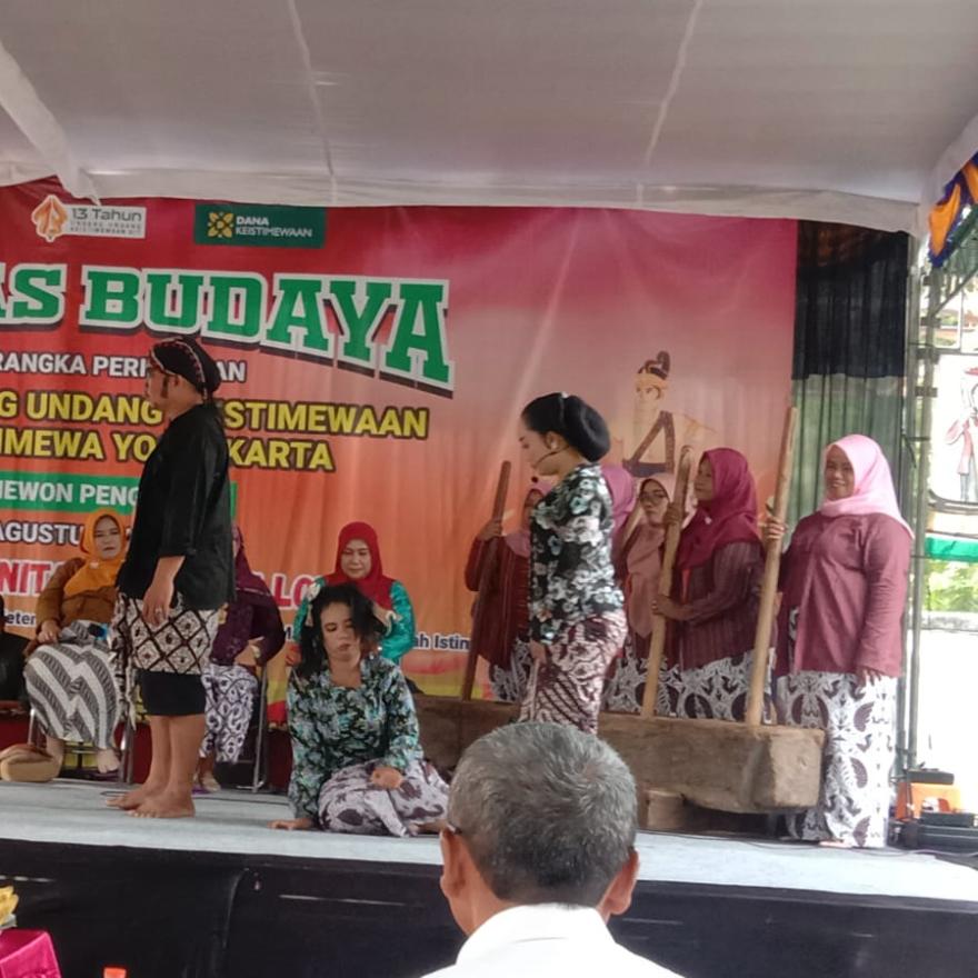 Kethoprak Lesung Cokro Budoyo Meriahkan Pentas Budaya Peringatan 13 Tahun UU Keistimewaan DIY